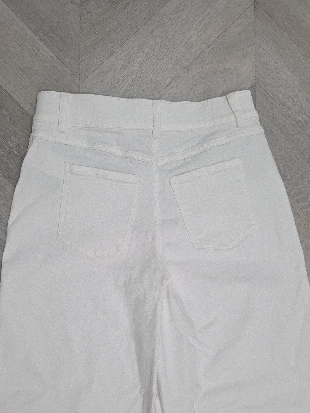 Spanx White Wide Leg High Rise Cropped Jeans, Medium - Picture 7 of 8